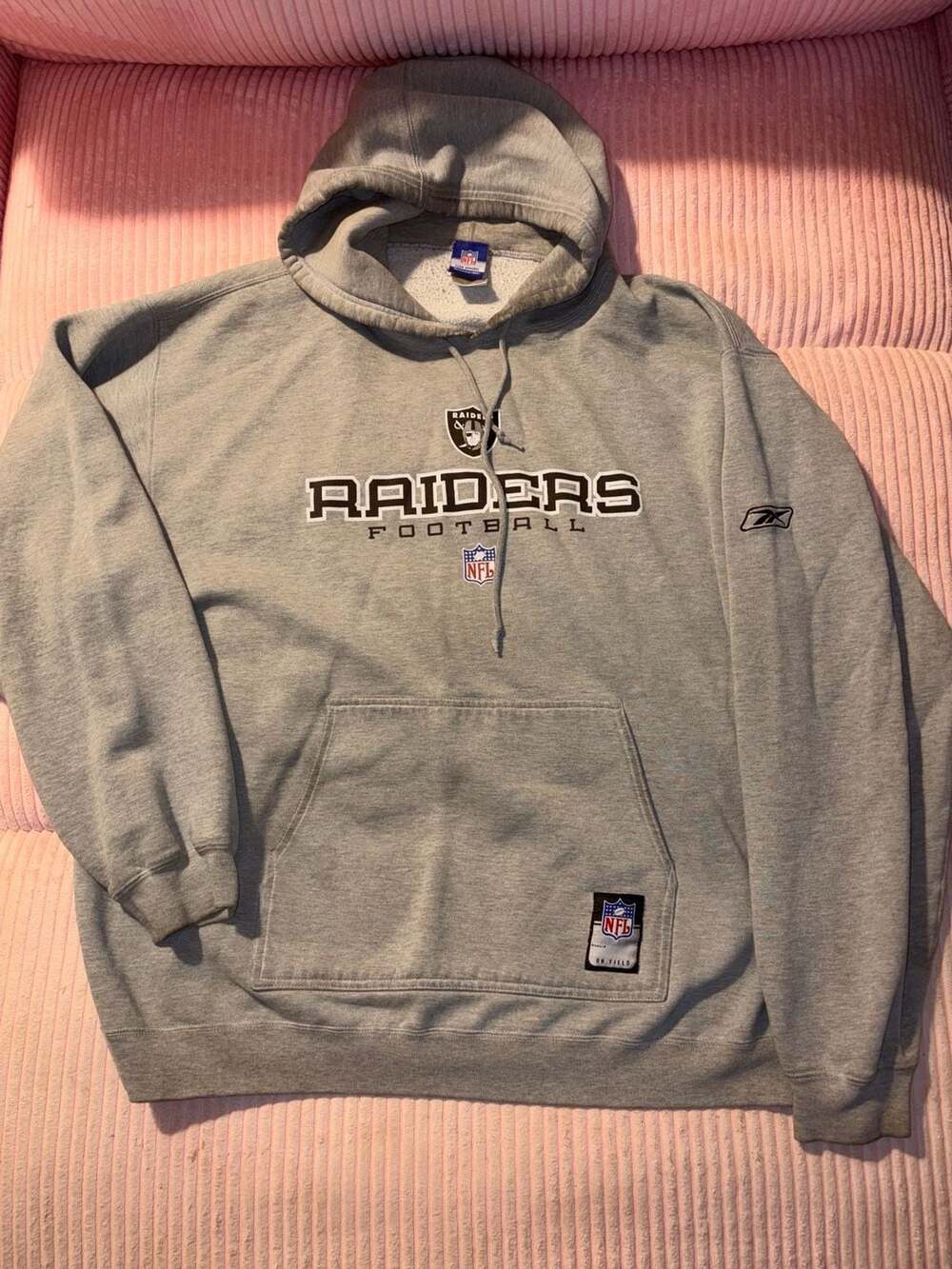 Vintage Reebok NFL Team Apparel Oakland Raiders Grey Hoodie Size XL
